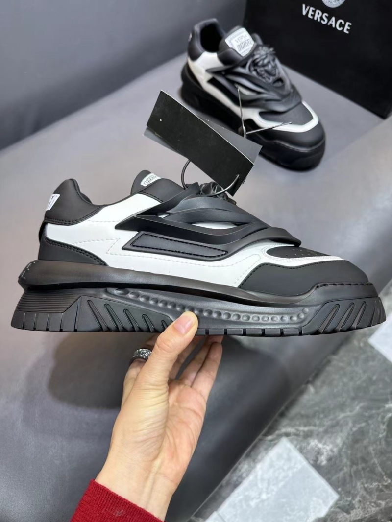 Givenchy Sneakers